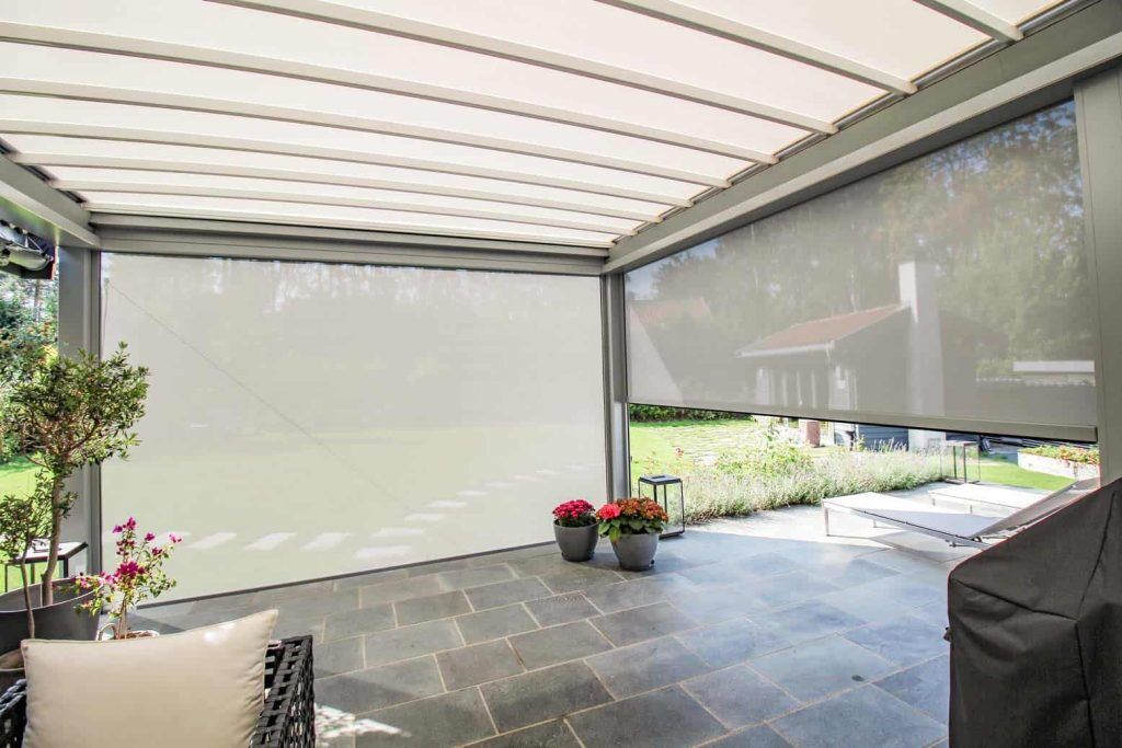 pergola på terrassen