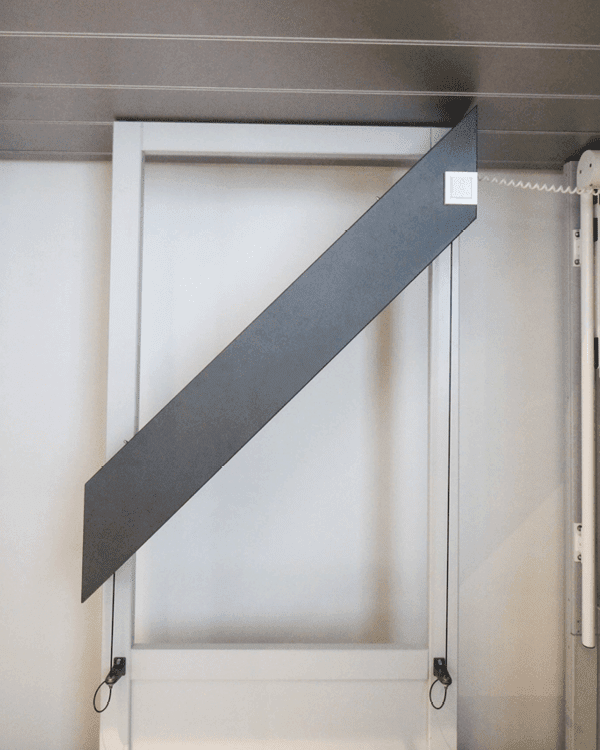 solskjerming til skråvindu