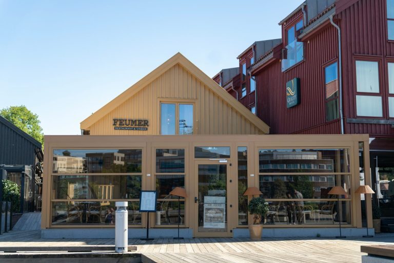 FEUMER Restaurant & Vinbar
